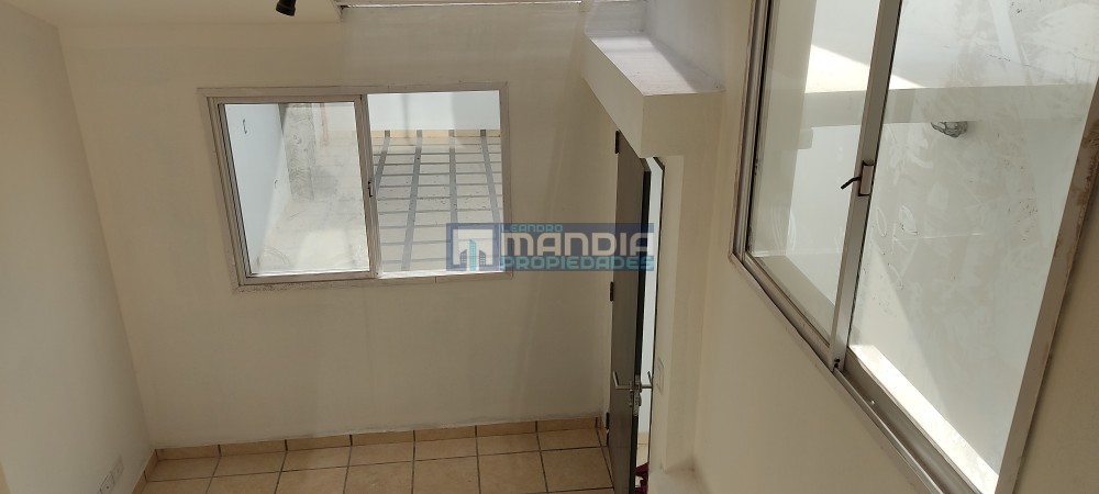 PH 3 AMB | TERRAZA Y PATIO |  SIN EXPENSAS | Posible 4 AMB