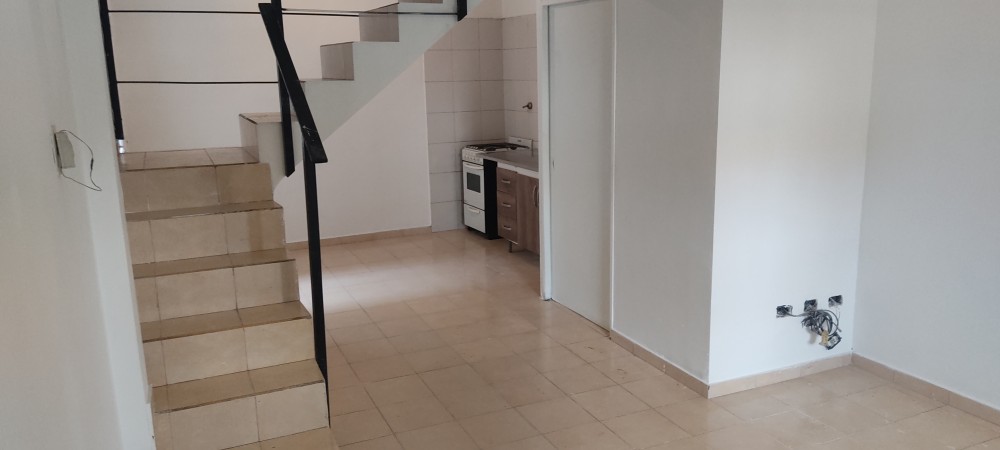 PH  3 AMB con Patio | SIN EXPENSAS NO PAGA ABL Y AYSA (INCLUIDO)