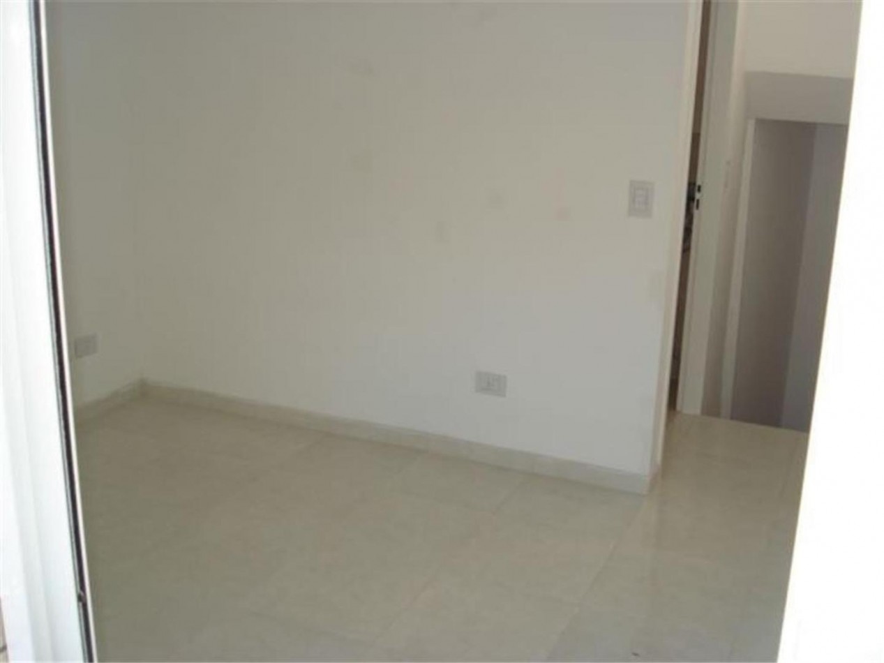 PH 2 AMB en 2 Plantas | Entrada Independiente | ABL y Aysa Incluido | Super Luminoso