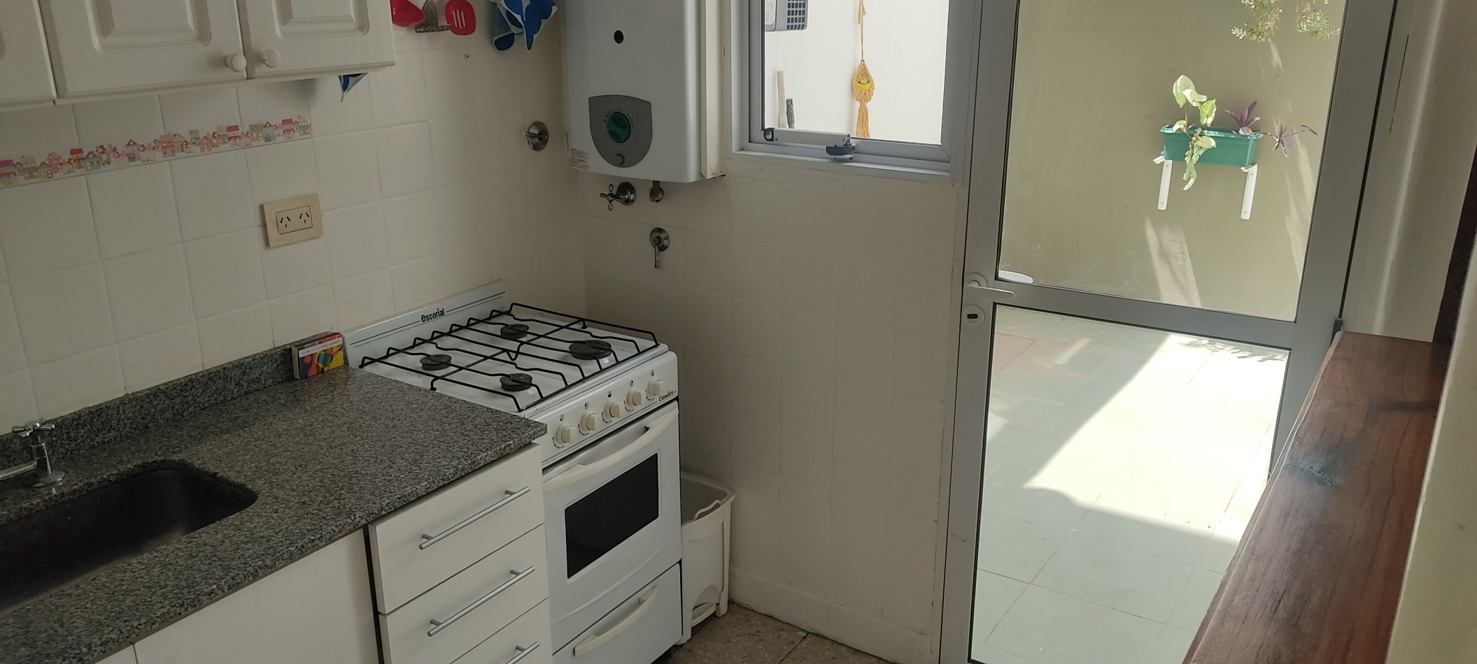 Alquiler Monoambiente | Cocina Independiente | PATIO