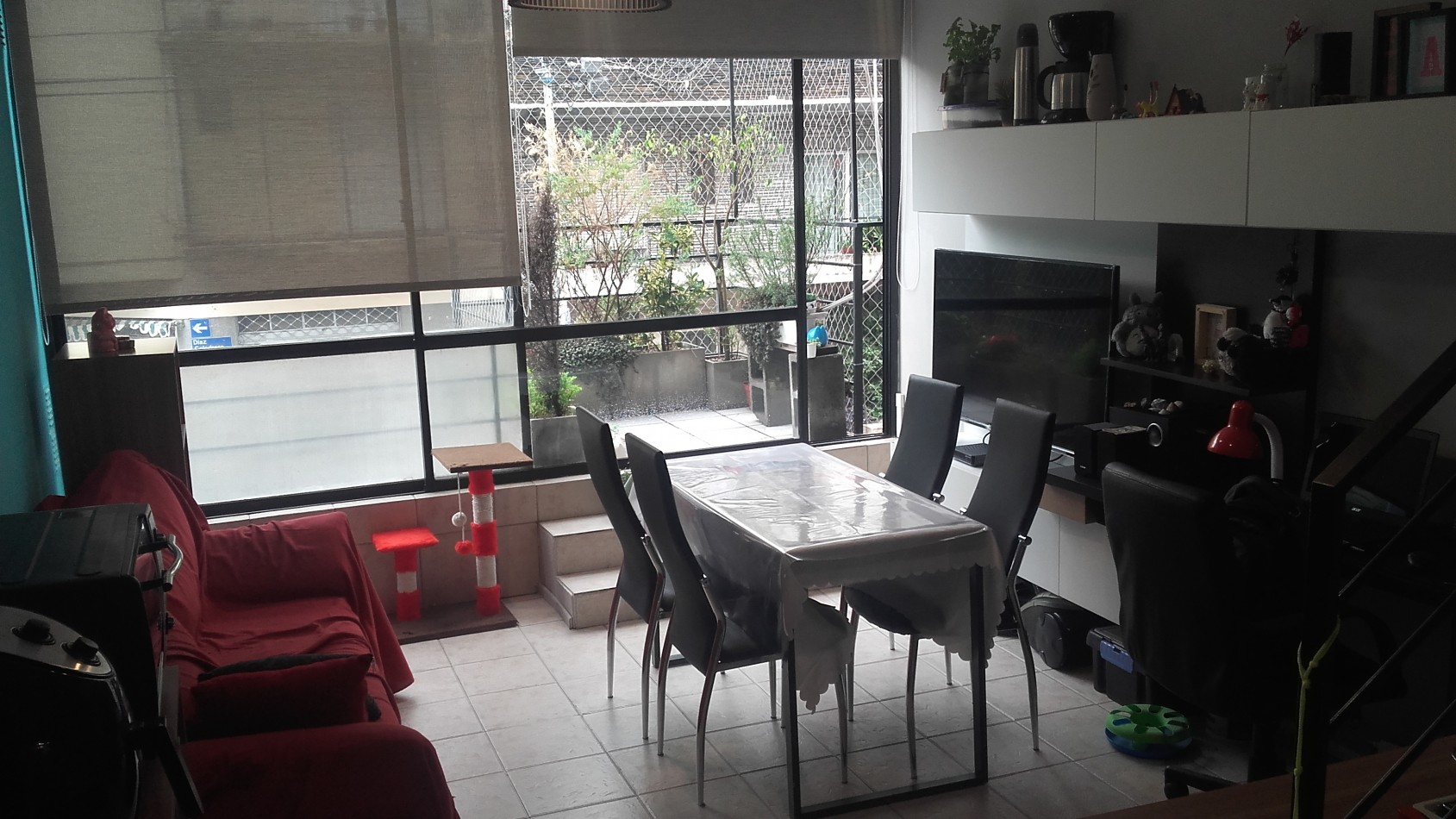 Muy buen Departamento | 2 Ambientes en Duplex | Apto Credito | Balcon a la calle