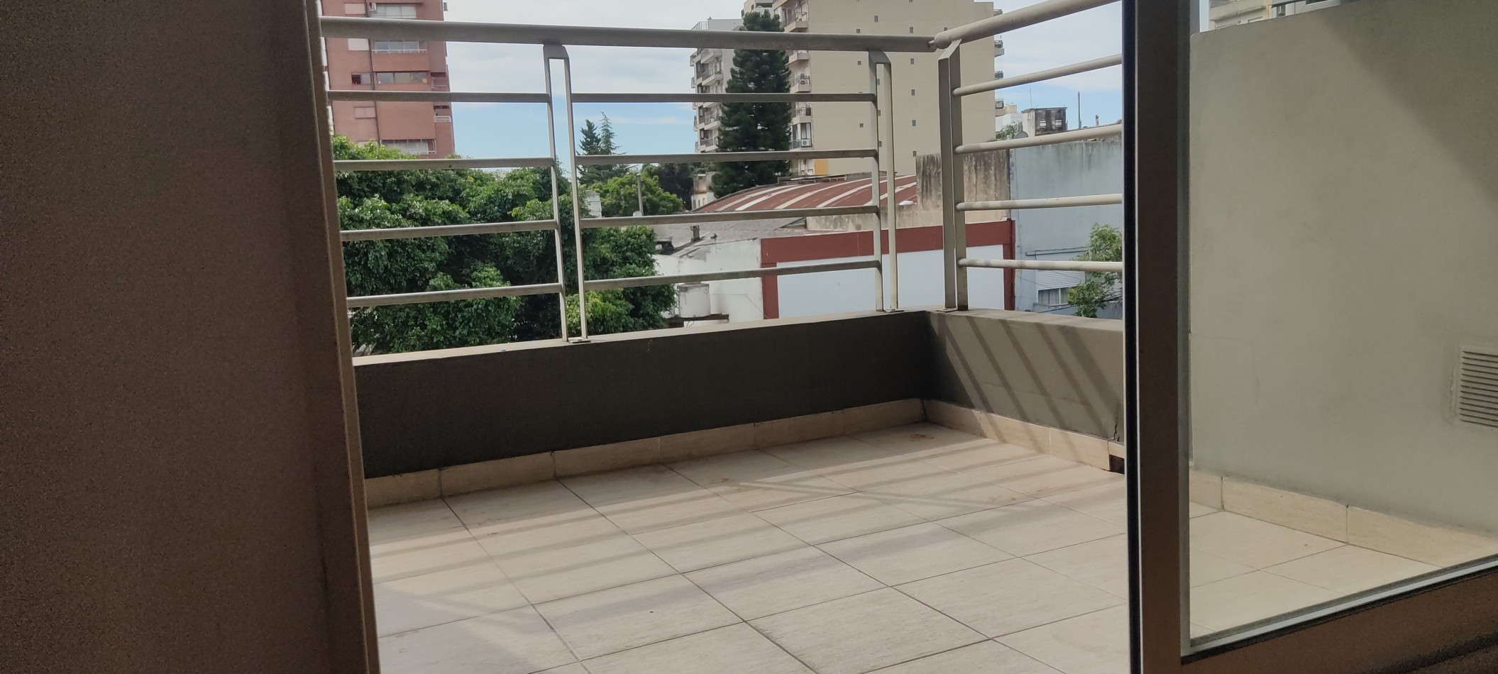 Departamento 2 Ambientes con Amplio Balcon