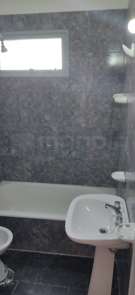 Venta Departamento 3 Ambientes Floresta