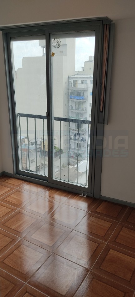 Venta Departamento 3 Ambientes Floresta