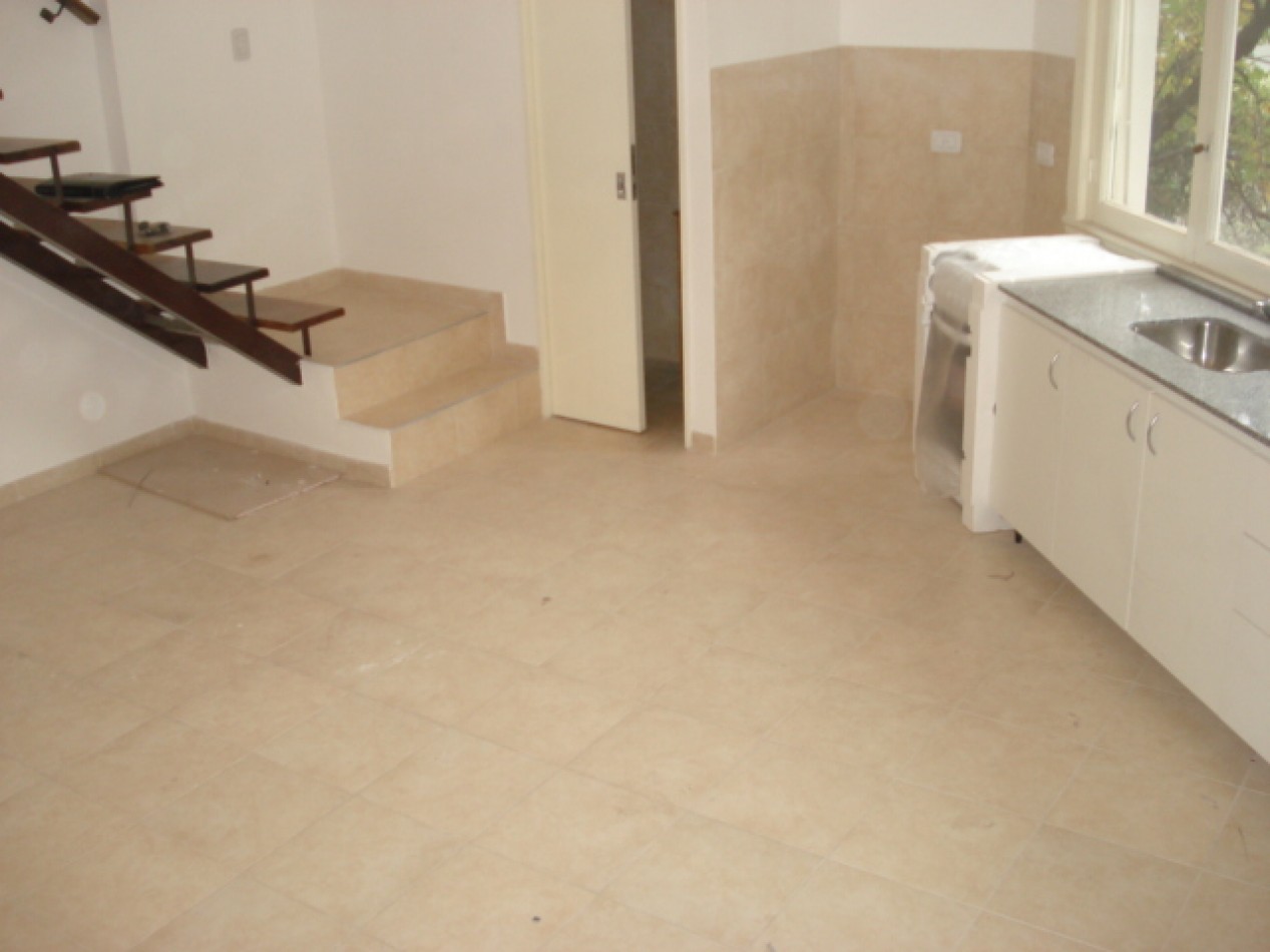 Alquiler PH 3 Ambientes Villa Santa Rita ( Villa del parque)