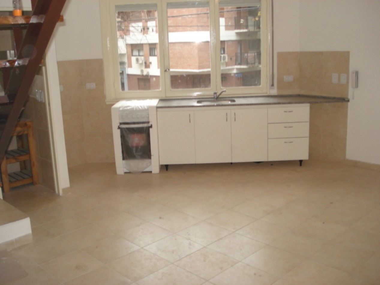 Alquiler PH 3 Ambientes Villa Santa Rita ( Villa del parque)