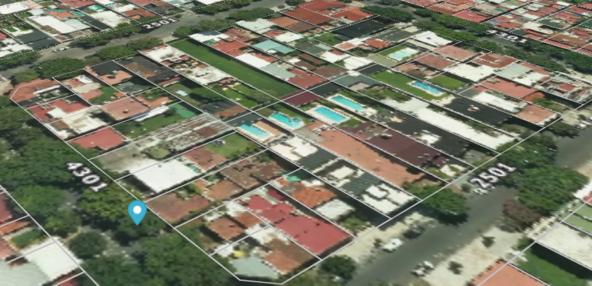 Terreno con 3 PH edificados 8.66x30.32