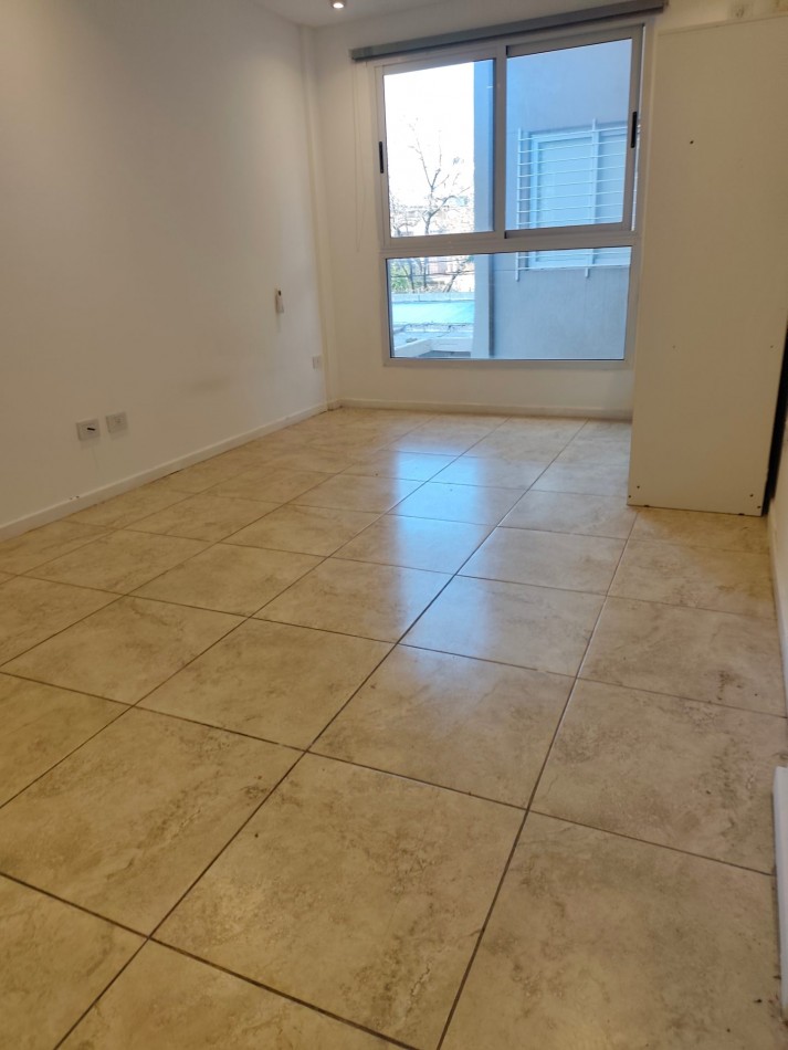 ALQUILER Monoambiente vivienda y/o apto profesional | Bauness 1244 - Excelente ubicacion