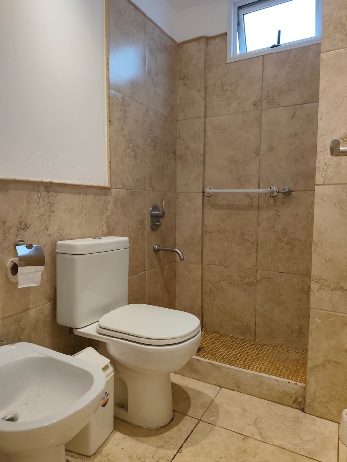 ALQUILER Monoambiente vivienda y/o apto profesional | Bauness 1244 - Excelente ubicacion