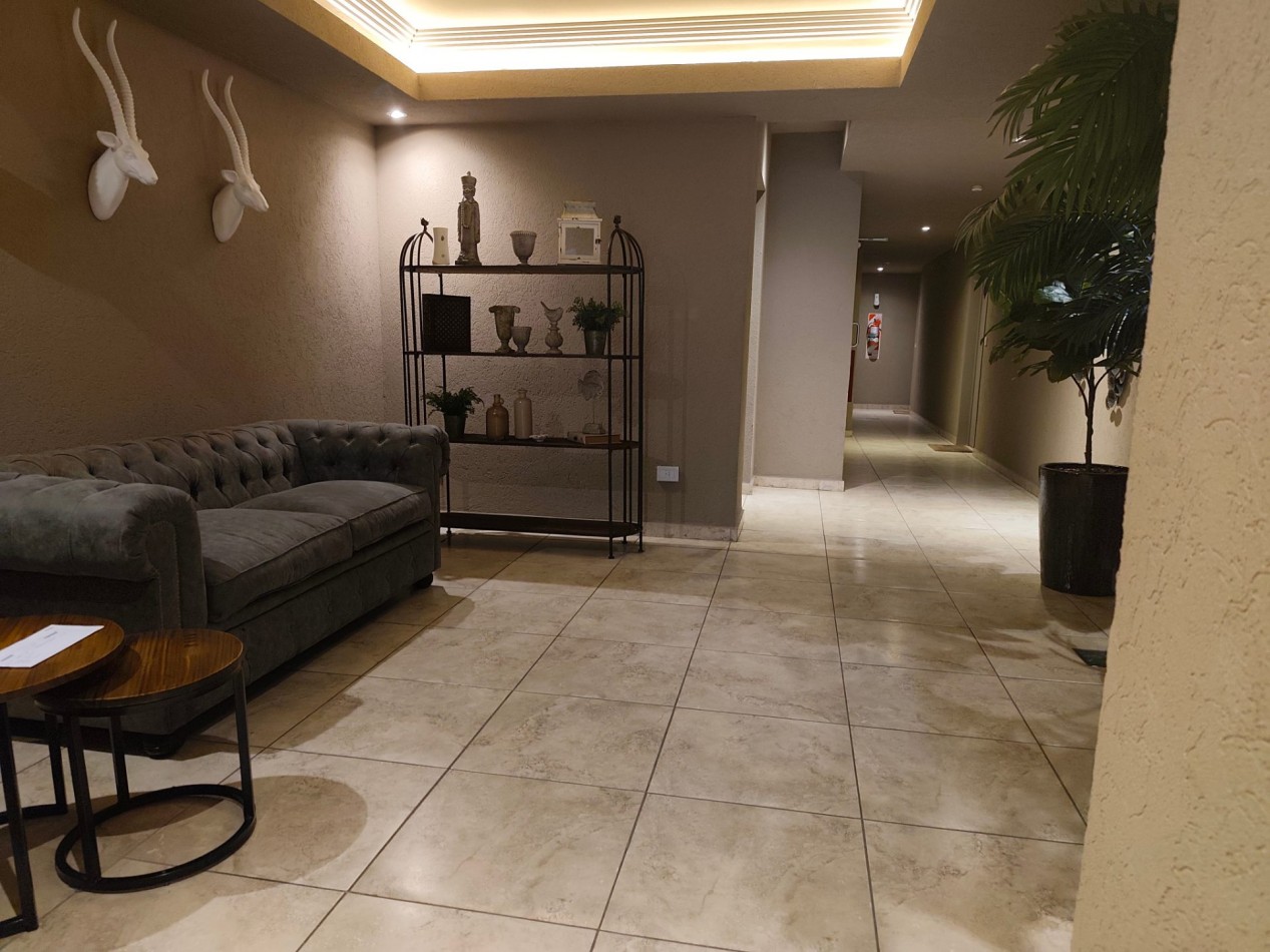 ALQUILER Monoambiente vivienda y/o apto profesional | Bauness 1244 - Excelente ubicacion
