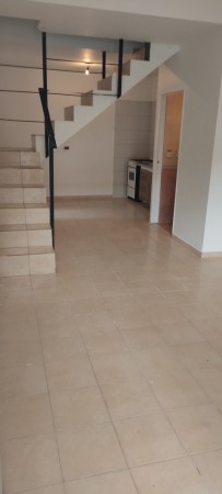 PH  3 AMB con Patio | SIN EXPENSAS NO PAGA ABL Y AYSA (INCLUIDO)