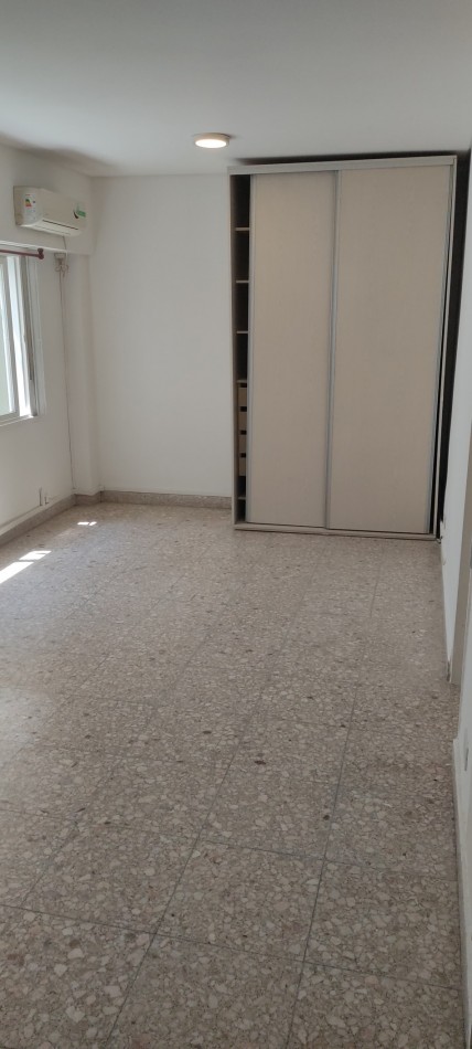 Alquiler Monoambiente | Cocina Independiente | PATIO