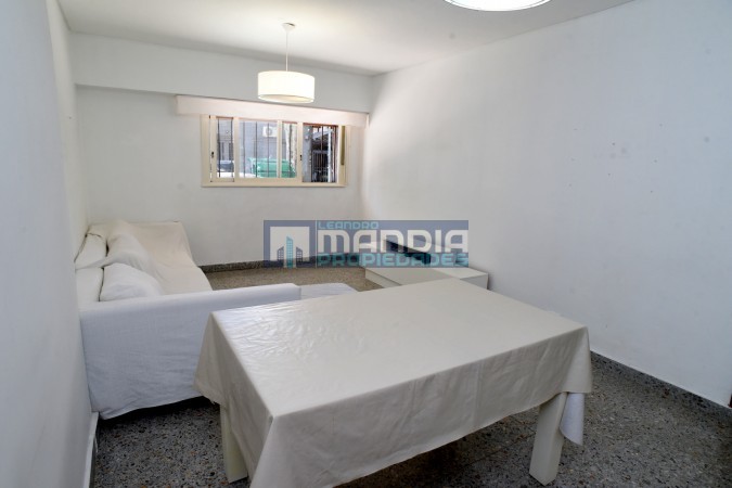 Venta 4 AMB  C/patio | Villa del Parque