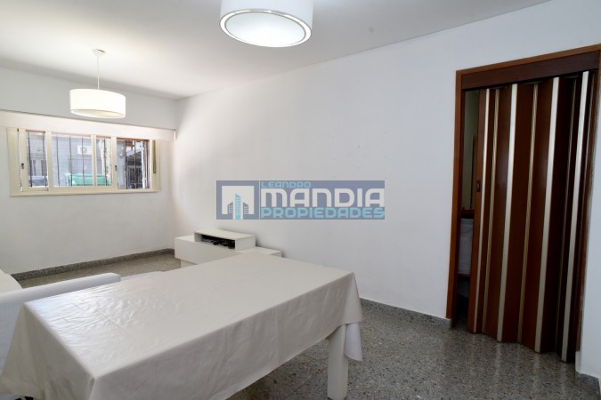 Venta 4 AMB  C/patio | Villa del Parque