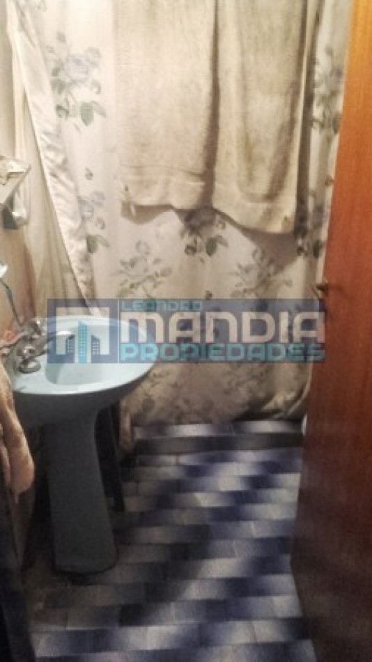 Casa 5 Ambientes + Cochera o Local
