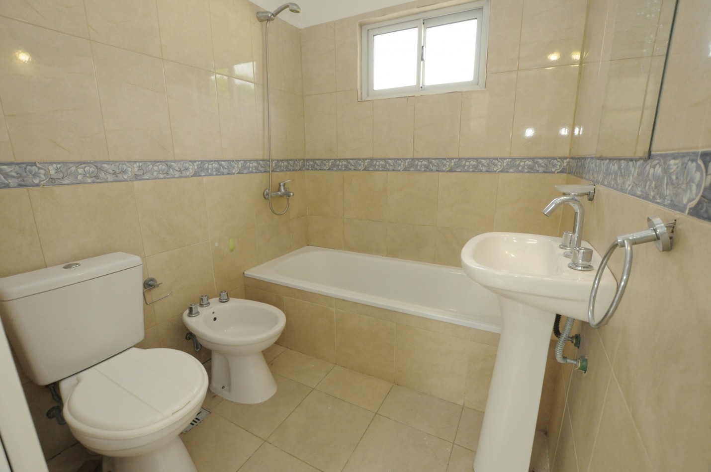 ALQUILER PH 3 AMBIENTES VILLA URQUIZA SIN EXPENSAS