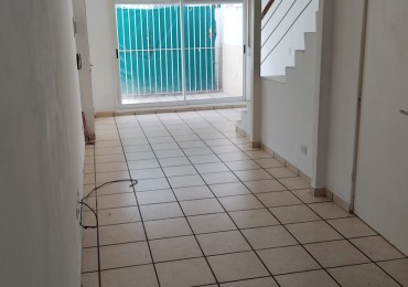 PH 4 AMB con TOILETTE, PATIO y TERRAZA | ABL y AYSA INCLUIDO | SIN EXPENSAS!!